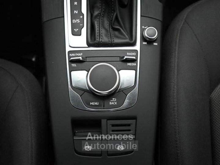 Audi A3 Berline 30 TDI 116 S tronic 7 - 48
