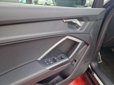 Audi Q3 Sportback 15 35 TFSI - 150 - BV S-tronic S Line   - 24