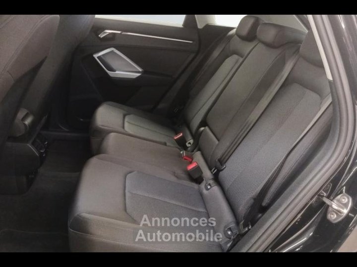 Audi Q3 45 TFSI e 245ch Business line S tronic 6 - 11