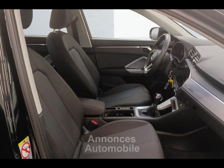 Audi Q3 45 TFSI e 245ch Business line S tronic 6 - 13