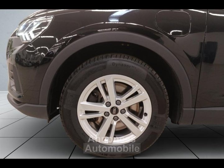 Audi Q3 45 TFSI e 245ch Business line S tronic 6 - 15