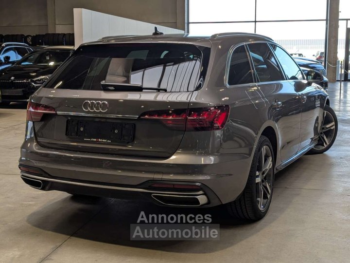 Audi A4 30TDi Avant STRONIC - 3