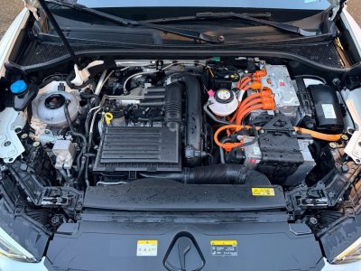 Audi Q3 Sportback 45 TFSi e 245ch S Line Tronic6 2&egrave;me main ? Entretien complet Toit Ouvrant JA 19 LED Sound System Cockpit%2B Cuir Sport Chauffant Pack Black Cam&eacute;ra Key   - 13