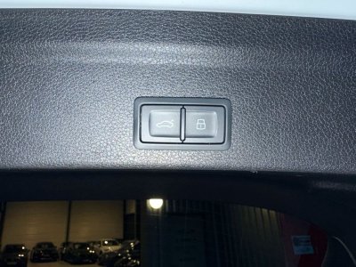 Audi Q3 Sportback 45 TFSi e 245ch S Line Tronic6 2&egrave;me main ? Entretien complet Toit Ouvrant JA 19 LED Sound System Cockpit%2B Cuir Sport Chauffant Pack Black Cam&eacute;ra Key   - 14