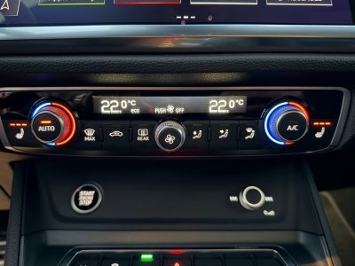 Audi Q3 Sportback 45 TFSi e 245ch S Line Tronic6 2&egrave;me main ? Entretien complet Toit Ouvrant JA 19 LED Sound System Cockpit%2B Cuir Sport Chauffant Pack Black Cam&eacute;ra Key   - 15