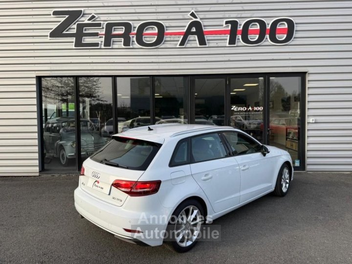 Audi A3 Sportback III (2) 10 TFSI 115 SPORT S tronic 7 - 7