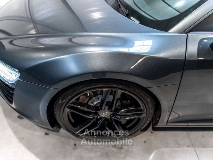 Audi R8 V8 S-Tronic (Type 422) - Spicy Motor - 12