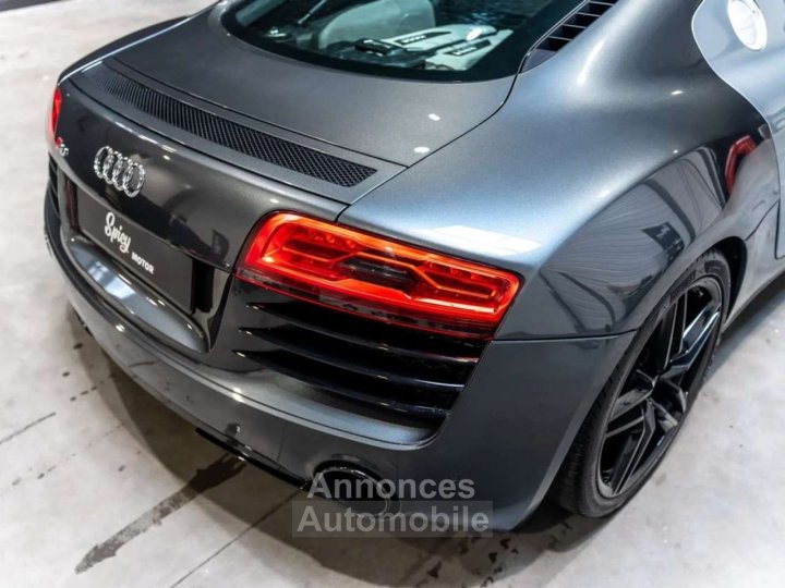 Audi R8 V8 S-Tronic (Type 422) - Spicy Motor - 24