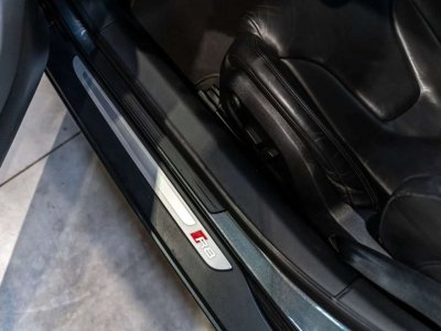 Audi R8 V8 S-Tronic (Type 422) - Spicy Motor   - 37