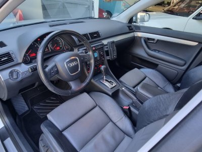 Audi A4 Avant B7 quattro 32 V6 tfsi 252ch Tiptronic S line   - 19