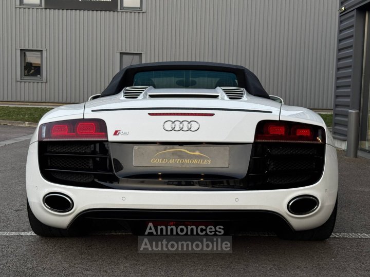 Audi R8  52 V10 FSI 525ch R tronic 6 - 10
