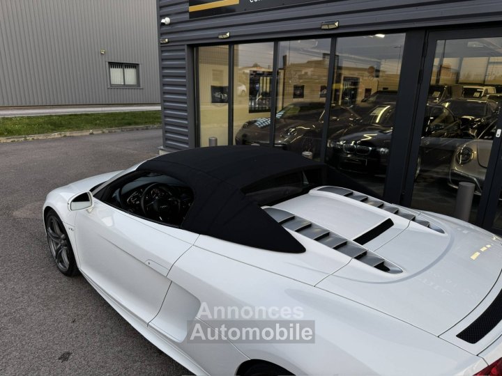 Audi R8  52 V10 FSI 525ch R tronic 6 - 14