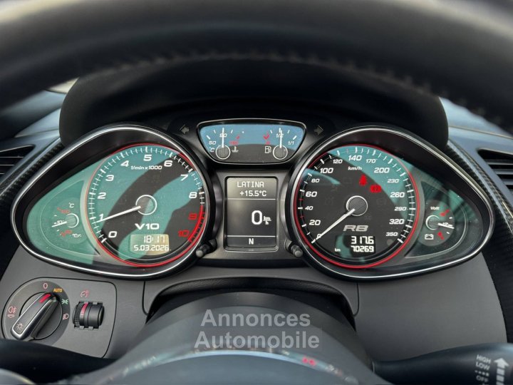 Audi R8  52 V10 FSI 525ch R tronic 6 - 25