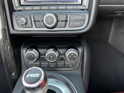 Audi R8  52 V10 FSI 525ch R tronic 6   - 32