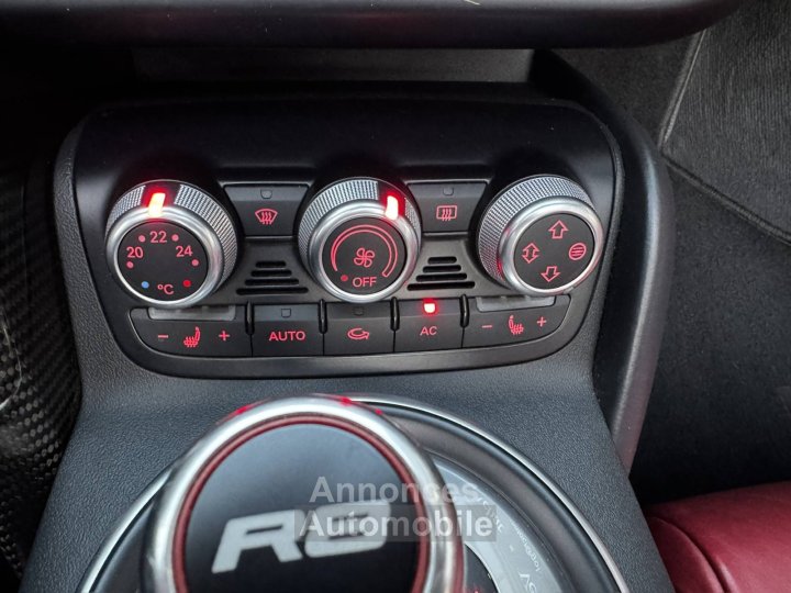 Audi R8  52 V10 FSI 525ch R tronic 6 - 33