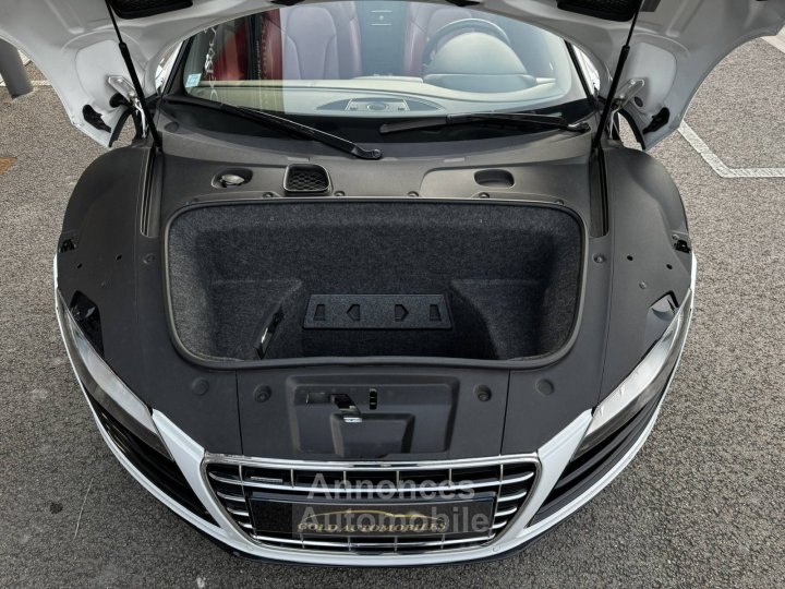 Audi R8  52 V10 FSI 525ch R tronic 6 - 42