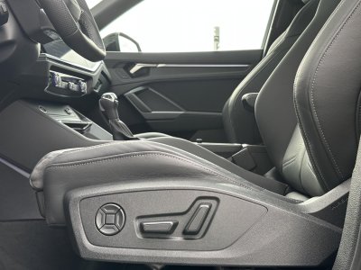 Audi Q3 35 TFSI 150 ch S tronic 7 S line plus   - 11