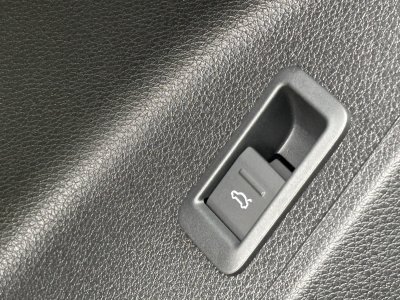 Audi Q3 35 TFSI 150 ch S tronic 7 S line plus   - 13