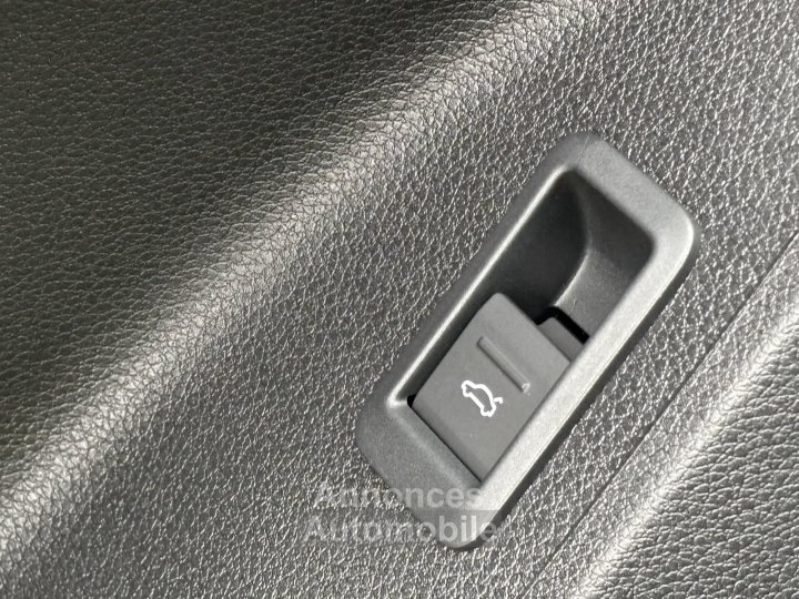 Audi Q3 35 TFSI 150 ch S tronic 7 S line plus - 13