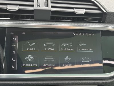 Audi Q3 35 TFSI 150 ch S tronic 7 S line plus   - 26