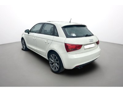 Audi A1 Sportback 14 TFSI 122 Ambition Luxe BVA   - 4