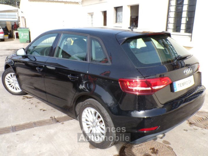 Audi A3 Sportback 16 TDI 116 S tronic 7 Business line - 6