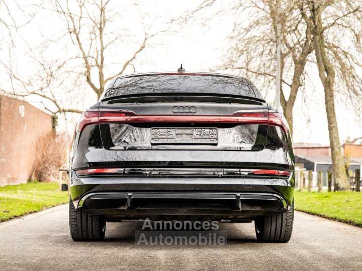 Audi e-tron 55 Sportback - 24