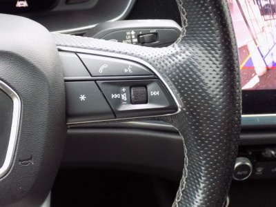 Audi Q3 ii 35 tdi 20 150 s line s-tronic 7 toit ouvrant -   - 23