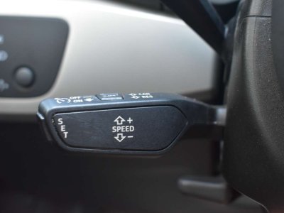 Audi A4 35 TFSI S tronic Carplay Leder Garantie   - 16