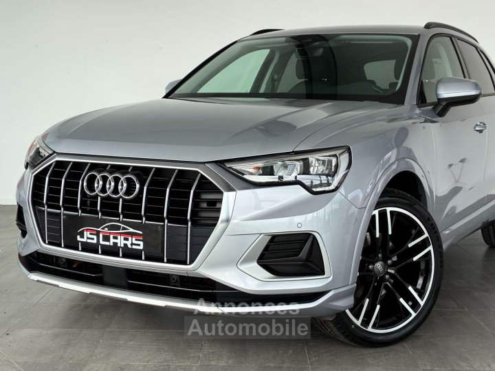 Audi Q3 15TFSI SPORT-1ERPRO-COCKPIT-CARPLAY-CUIR-ATTELAGE - 2