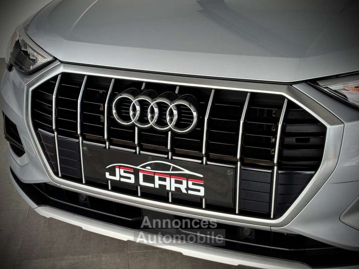 Audi Q3 15TFSI SPORT-1ERPRO-COCKPIT-CARPLAY-CUIR-ATTELAGE - 4