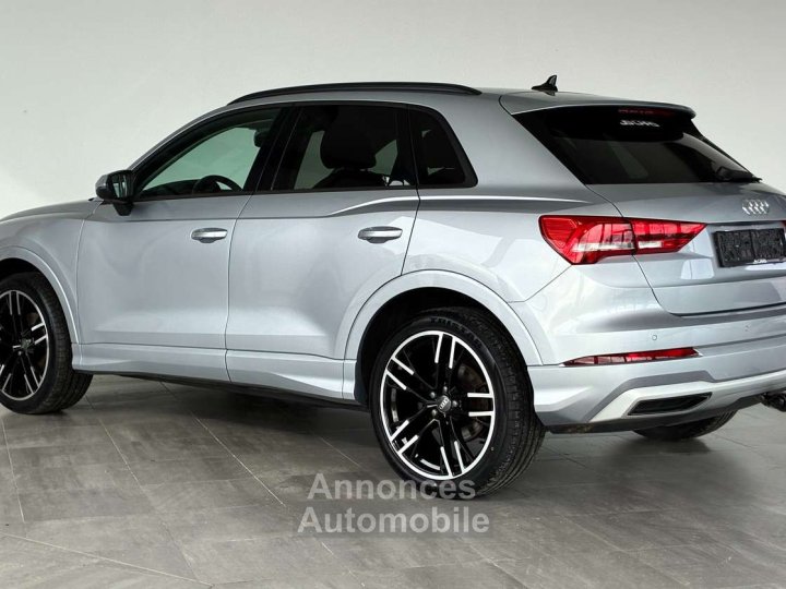 Audi Q3 15TFSI SPORT-1ERPRO-COCKPIT-CARPLAY-CUIR-ATTELAGE - 9
