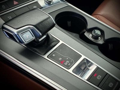 Audi A6 20TDi-COCKPIT-CUIR-CARPLAY-CAMERA360-JANTES18-PDC   - 18