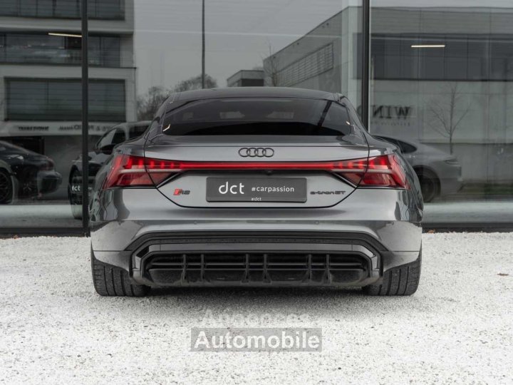 Audi e-tron GT RS Ceramic Brakes B&O Massage CoolingSeats Pano - 5