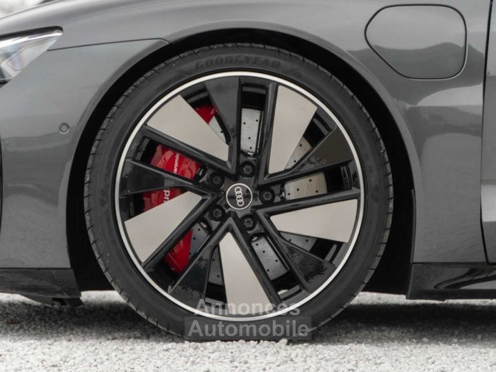 Audi e-tron GT RS Ceramic Brakes B&O Massage CoolingSeats Pano - 8