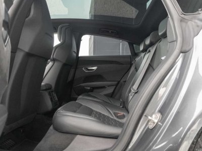 Audi e-tron GT RS Ceramic Brakes B&O Massage CoolingSeats Pano - 15