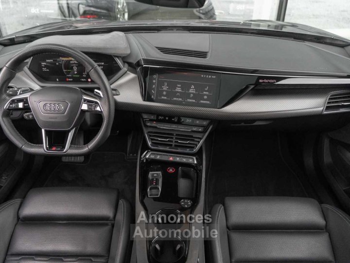 Audi e-tron GT RS Ceramic Brakes B&O Massage CoolingSeats Pano - 18