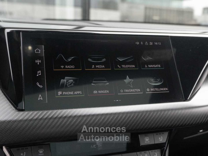 Audi e-tron GT RS Ceramic Brakes B&O Massage CoolingSeats Pano - 29