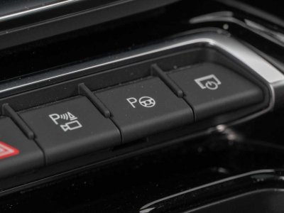 Audi e-tron GT RS Ceramic Brakes B&O Massage CoolingSeats Pano - 33