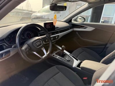 Audi A4 avant 20 tdi 150 business line   - 20