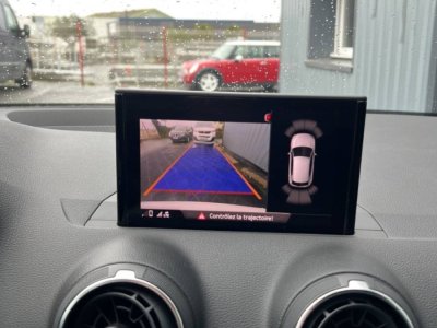 Audi Q2  14 TFSI 150ch COD S line S tronic 7   - 17