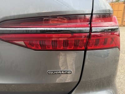 Audi A6 55 TFSIe 367 COMPETITION S-TRONIC 7   - 10