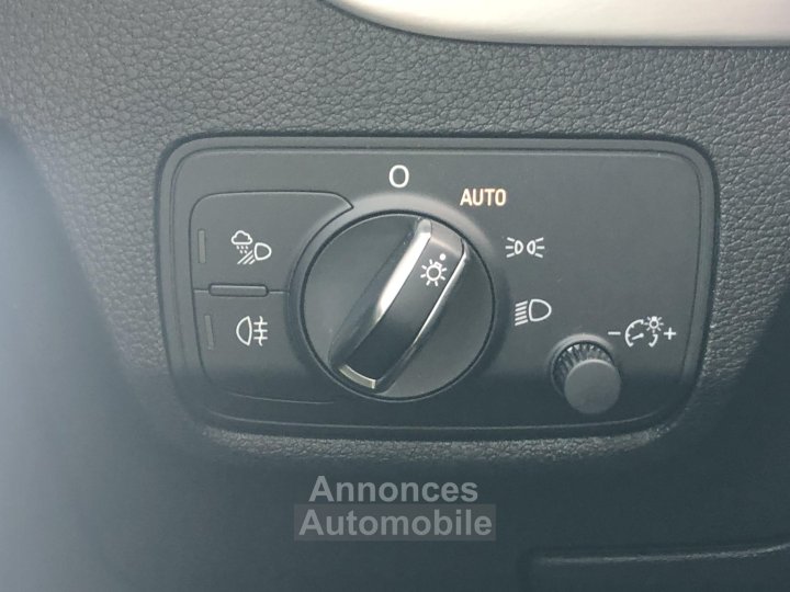 Audi Q2 35 TDI 150 S tronic 7 S line - 10