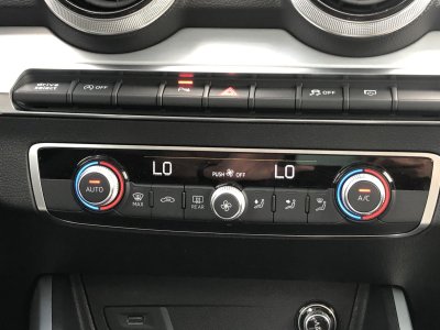 Audi Q2 35 TDI 150 S tronic 7 S line   - 27