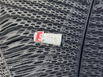 Audi Q2 35 TDI 150 S tronic 7 S line   - 32