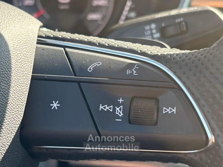 Audi Q3 35 TDI 150 ch S tronic 7 S line plus - 20