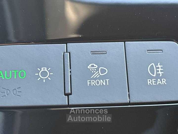 Audi Q3 35 TDI 150 ch S tronic 7 S line plus - 24