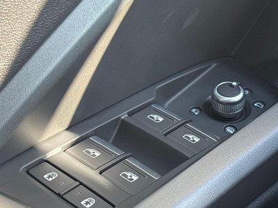 Audi Q3 35 TDI 150 ch S tronic 7 S line plus   - 25