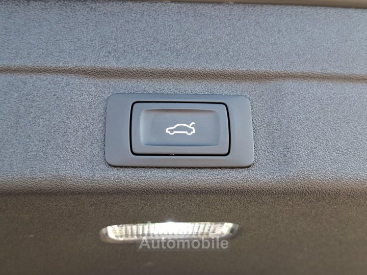 Audi A5 AVANT Avant TDI Hybride 204 ch S tronic 7 Business Executive - 39