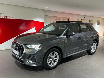 Audi Q3 35 TFSI 150 ch S tronic 7 S line   - 1
